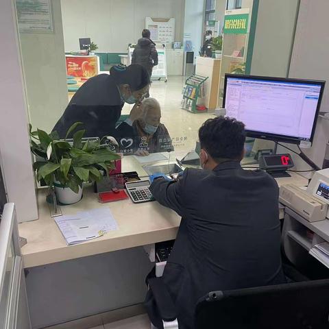 浓情暖域——让暖心洒满厅堂