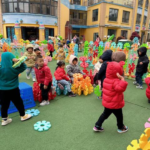 观山湖区第四十一幼儿园🎈小三班👫快乐的一周学习游戏篇❤️宝贝热线☎️0851－82216170