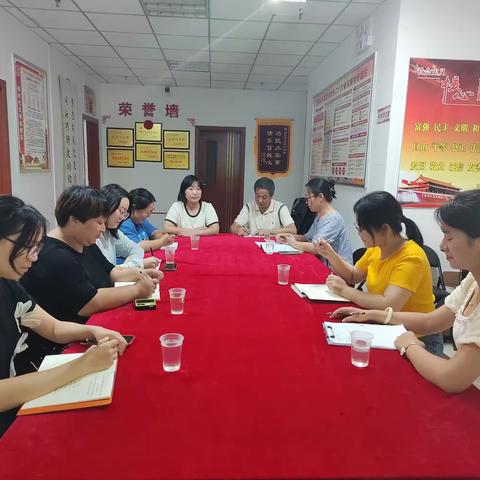 太华路街道社工站|走访社区社工室 站室联动促发展