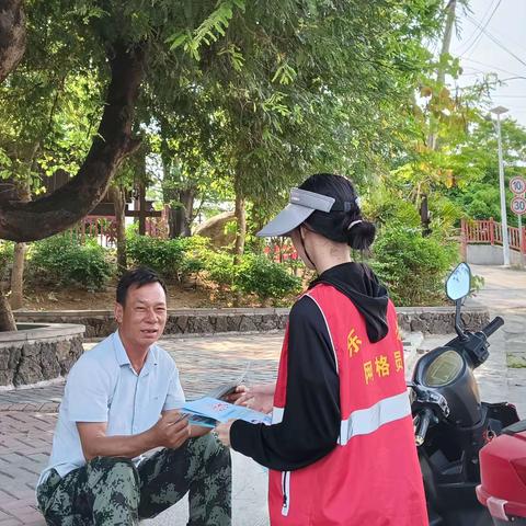 安全牢牢记在心，夏天游泳防溺水
