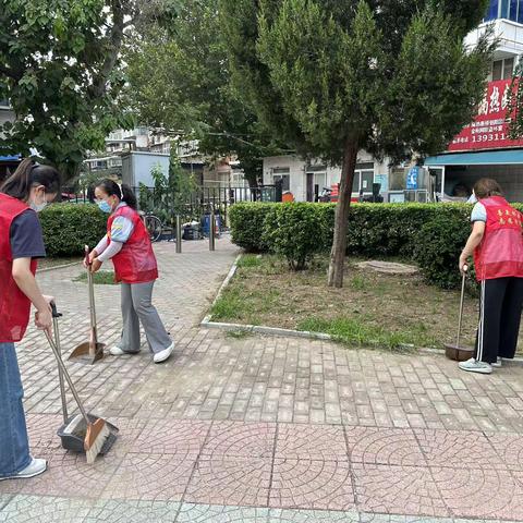 平安小区南社区开展党员志愿服务日活动