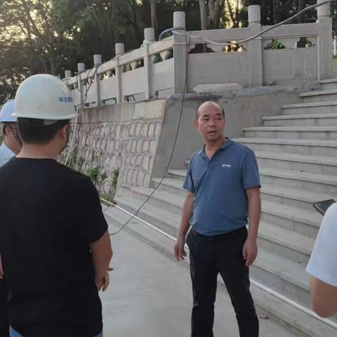 宝安区水务局工程事务中心工程二部部长曾均调研新圳河碧道建设工程（一期）项目
