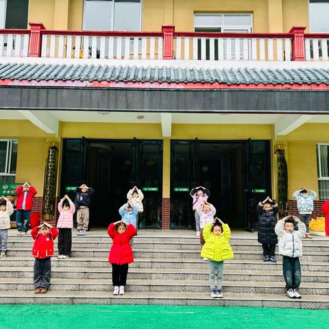 恩施市凤凰山幼儿园第十四周——大三班