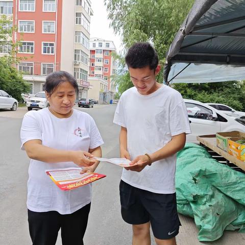 【学思想 强党性 重实践 建新功】阳光社区开展征兵宣传活动