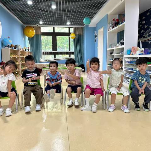 小班科学实验【战斗旋风】