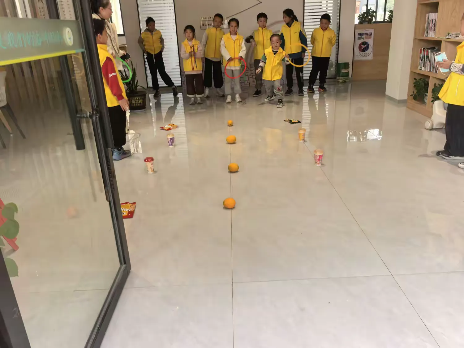 简篇-崇义县横水镇萝卜巷村阳光驿站“童享趣运动 快乐满驿站“主题冬季趣味运动会