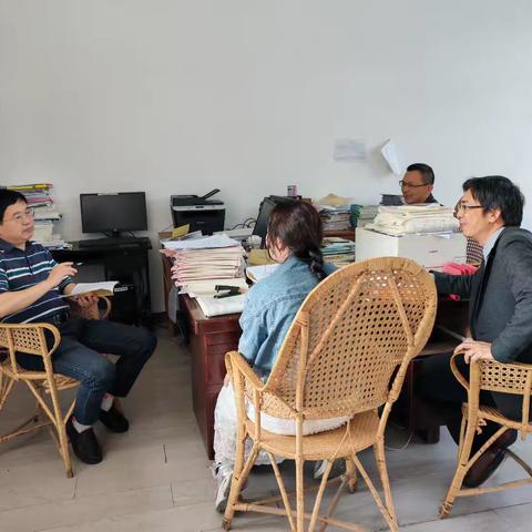 县进校学科视导组到梅山中学指导备考
