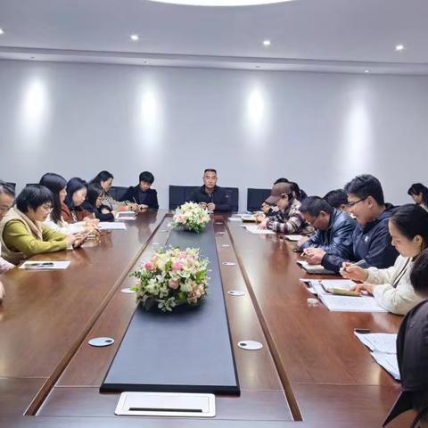 汇聚学科教研智慧 共绘西华教育新章——西华小学开展过程性教学观察分析活动