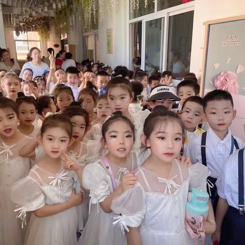 【保教周记】神木二幼学前教育宣传月: 守护育幼，成就美好童年（大三班 第八期）班主任:方艳霞