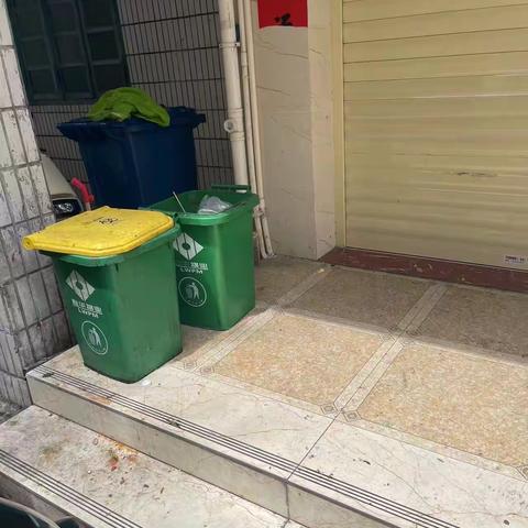 吉阳区登革热防控专项行动督查通报（港门村 9月16日）