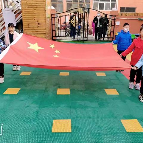 天翌幼儿园蔡老师的简篇