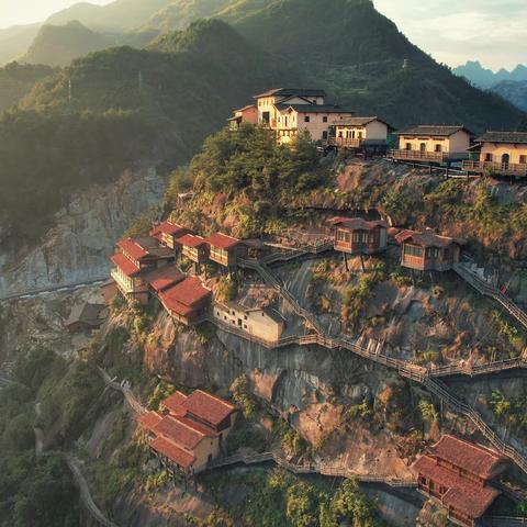 广信区油茶文化景区基础项目；大灵山北片区旅游配套项目；环灵山片区农村环境改善项目一期