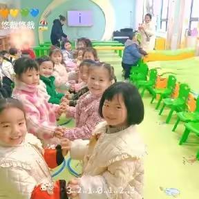 【爱上幼儿园，快乐“美”一天】乌林镇第一幼儿园大三班