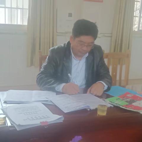 双减”抓落实，督导促提升一宁远县教育局“双减办”李廉旺主任一行莅临保安完小督查“双减”工作