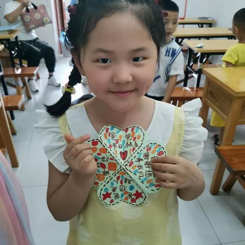 孝谦亲子国《明德一班》