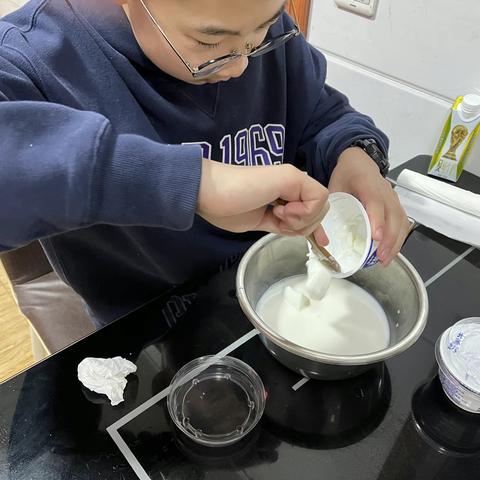 刘宸睿跨学科作业-生物实践-制作酸奶