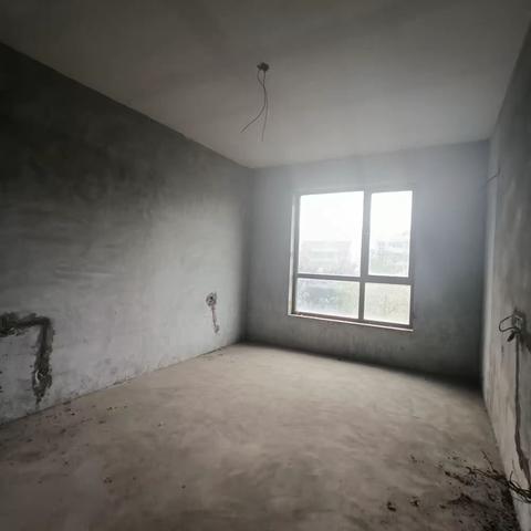 ⭐🔑万达旁，维多利亚小区，清水四房，产权69平，实得130平，采光好，视野开阔，离学校近，生活购物极其方便，64.8万，随时看房，V67266