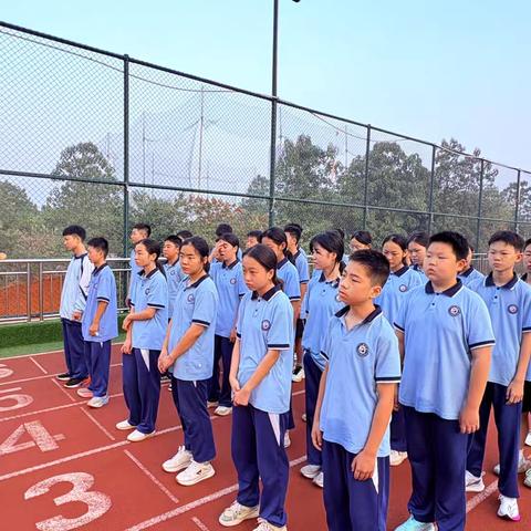 寻找秋味    共赏秋景