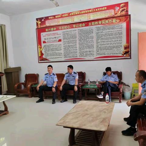 反诈宣讲进校园 警校共筑防诈墙——遂平县和兴镇中与和兴镇派出所联手举行反诈活动