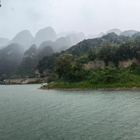 玉皇顶云雾飘渺