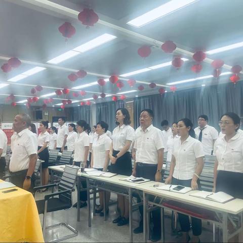 凝心聚力筑堡垒，团结奋进勇争先——中国人寿喀什分公司召开庆祝建党102周年暨  “两优一先”表彰大会