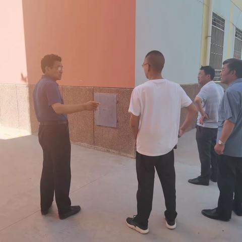 “筑牢安全防线 共建平安校园”——会宁县东关小学校园安全重大事故隐患专项排查整治行动纪实