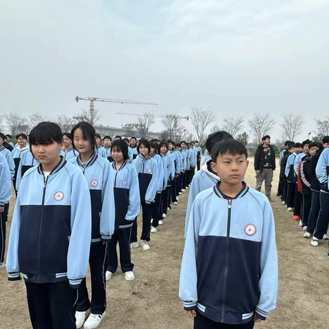 沐春向暖，安全同行——全国中小学生安全教育日主题升旗仪式