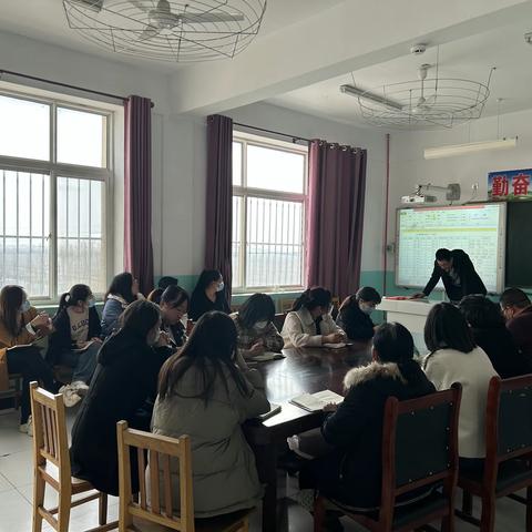 “用心”教研，美好发展——旺村中心小学教学工作研讨会