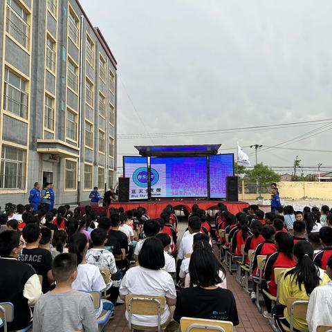 “大爱无边”-蓝天救援队“五防教育”走进旺村中心小学
