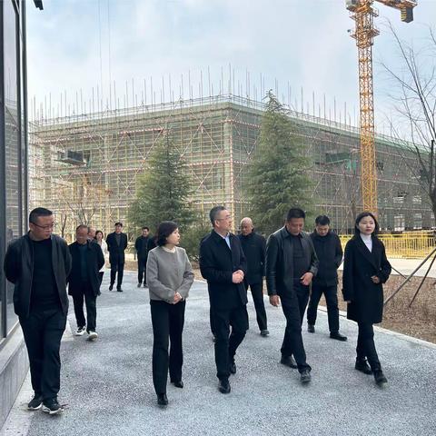 县人大常委会副主任康承耀，县政府副县长刘美美深入西阳镇走访调研信访维稳、安全生产等重点工作