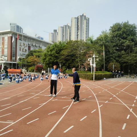 2023年春季深圳市龙为小学联合朝驰校车举行消防演练