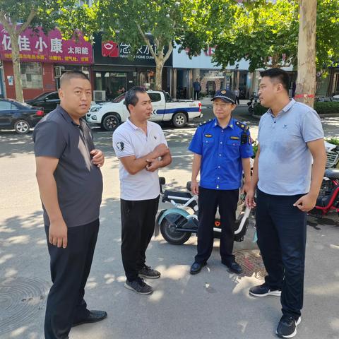 【翠屏社区】城管进社区---网格服务我先行，部门联动建新功