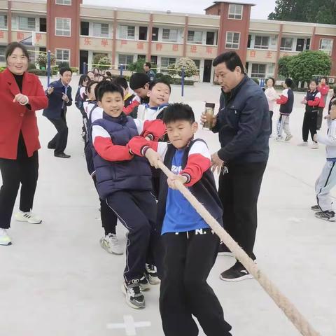 泌阳县第十一小学举办体育节。