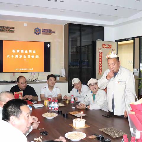 光辉岁月，感恩有你 | 欢送黄银金光荣退休！