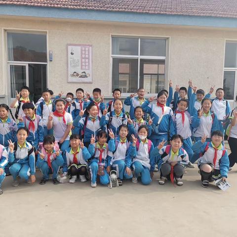 踏青趣寻研学路,莫负春日好风光 —— 沐浴店中心初级中学北方植物园研学活动