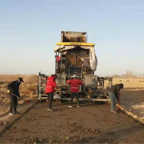 【“三抓三促”南湖进行时】 道路硬化为民铺就致富路