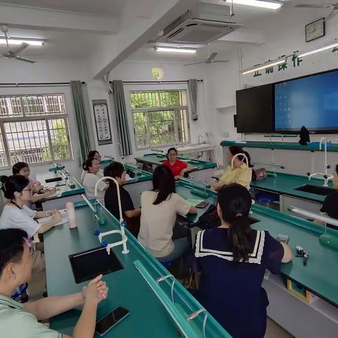 海口市琼山中学2024-2025学年度第一学期第十一周七年级生物备课组活动