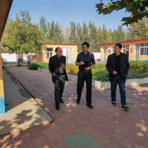 金秋开学谋新篇，联合检查促发展