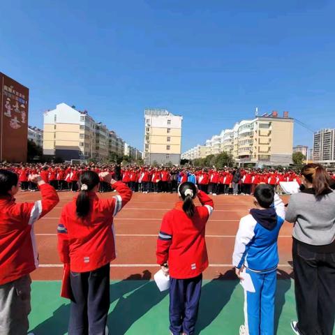 阅读满校园 共沐书香美 --灵城镇南李小学2025年主题读书活动启动仪式圆满举行