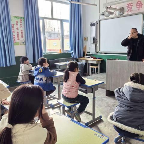 许香小学消防逃生演练