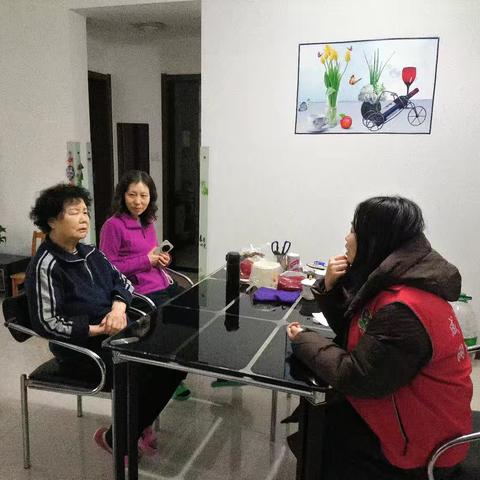 寒潮送温暖 走访护安康——韩森寨街道福邸铭门社区开展节前走访独居老人工作