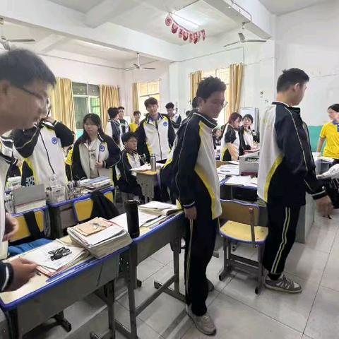 【制造系】——清查校园违禁品，创平安文明校园