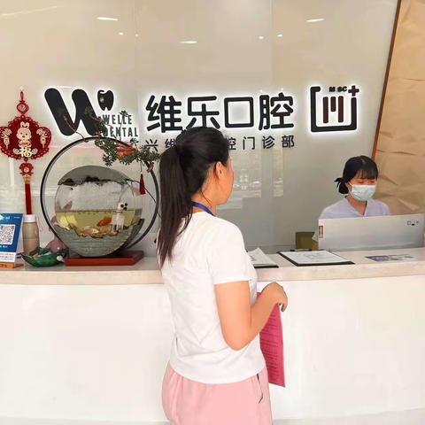 上海街道万象社区开展房产税宣传工作