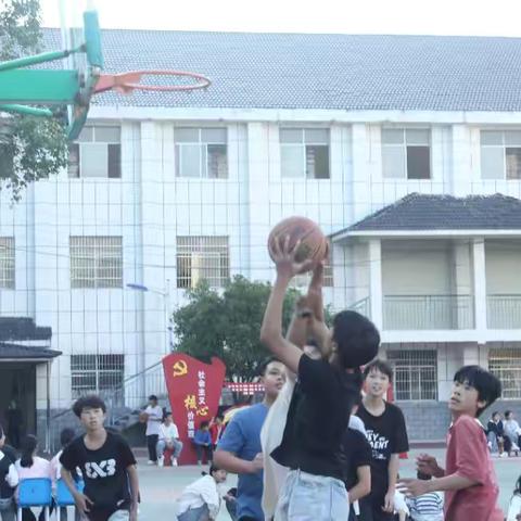 “校长喊你来运动”系列之二---班级篮球赛