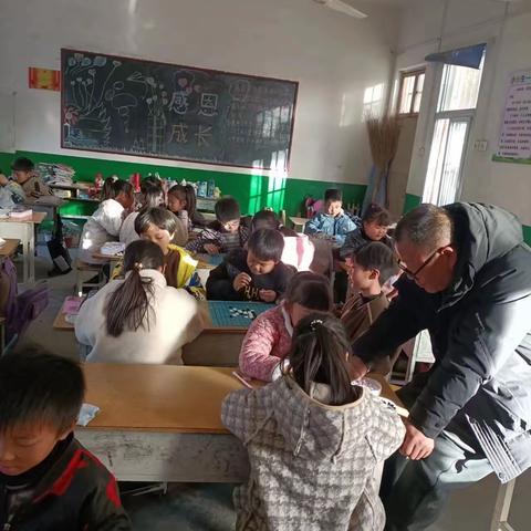 温情“课后”  让“服务”助力成长 ——东杜中心小学开展课后服务掠影