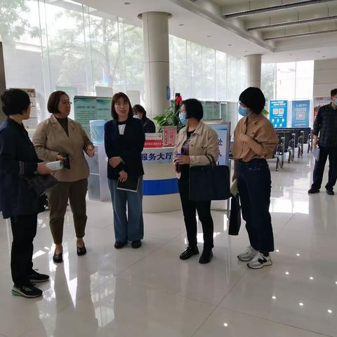 【暖心堤口】市税务局到堤口路街道便民服务中心调研