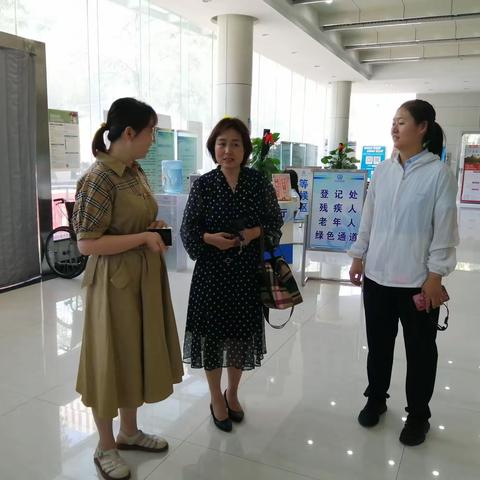 【筑基赋能 暖心堤口】区医保局到堤口路街道督导基本医疗保险参保扩面工作