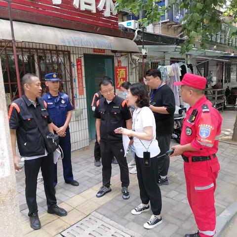 堤口路街道济齐路社区开展安全生产隐患大排查