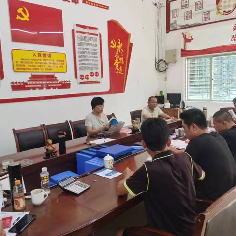 谢丽果律师在太坡村委会开展“法律明白人”培训讲座