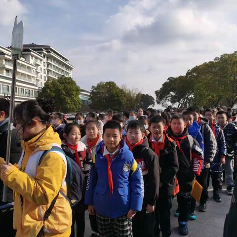 天目湖寻茶之旅 ——平陵学府六（2）班劳动实践活动